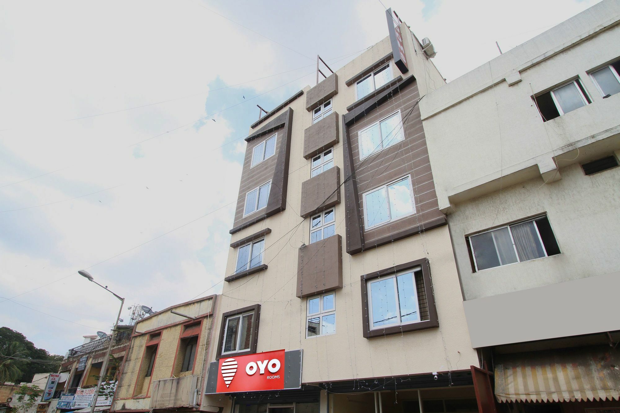 OYO 9605 Hotel Golden Inn Bangalore Exterior foto